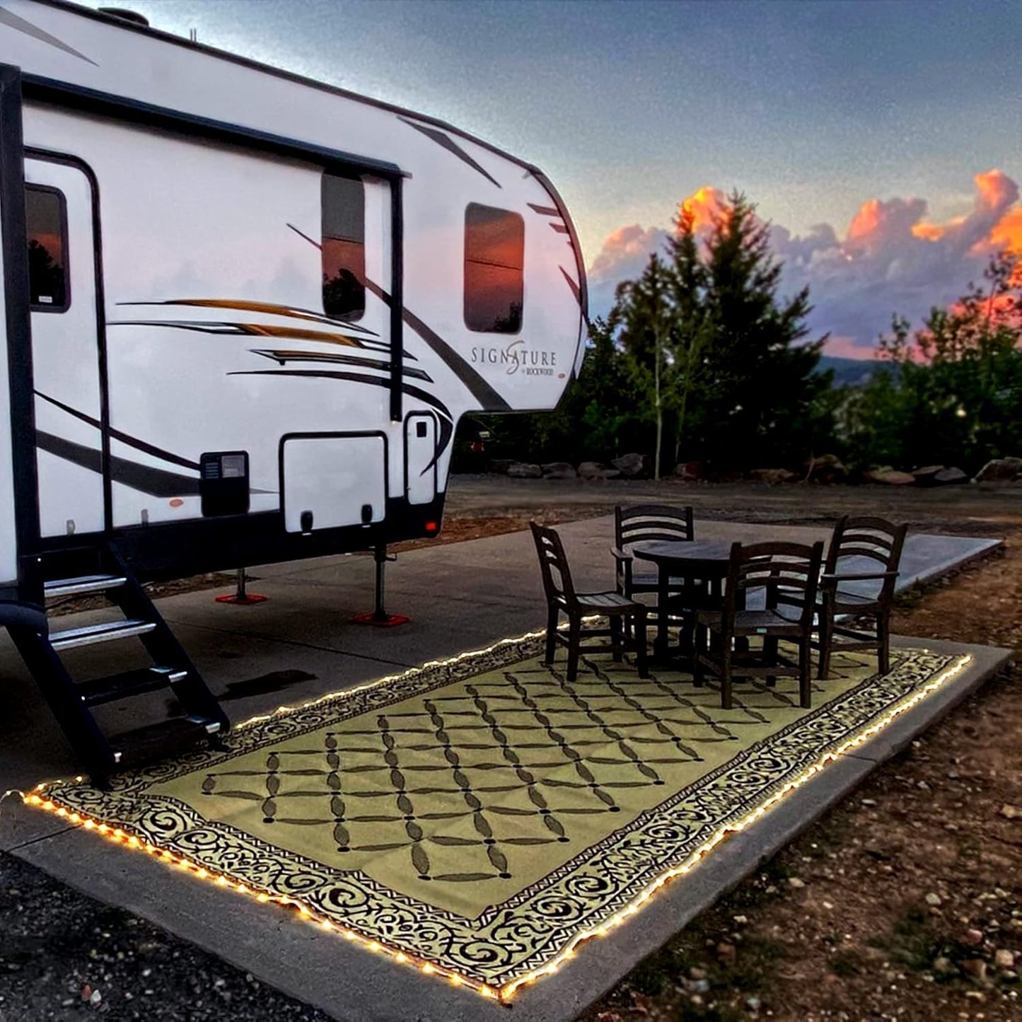 Stylish Camping 119127 9-feet by 12-feet Reversible Mat, Plastic Straw Rug, Large Floor Mat for Outdoors, RV, Patio, Backyard, Picnic, Beach, Camping (Brown/Beige)