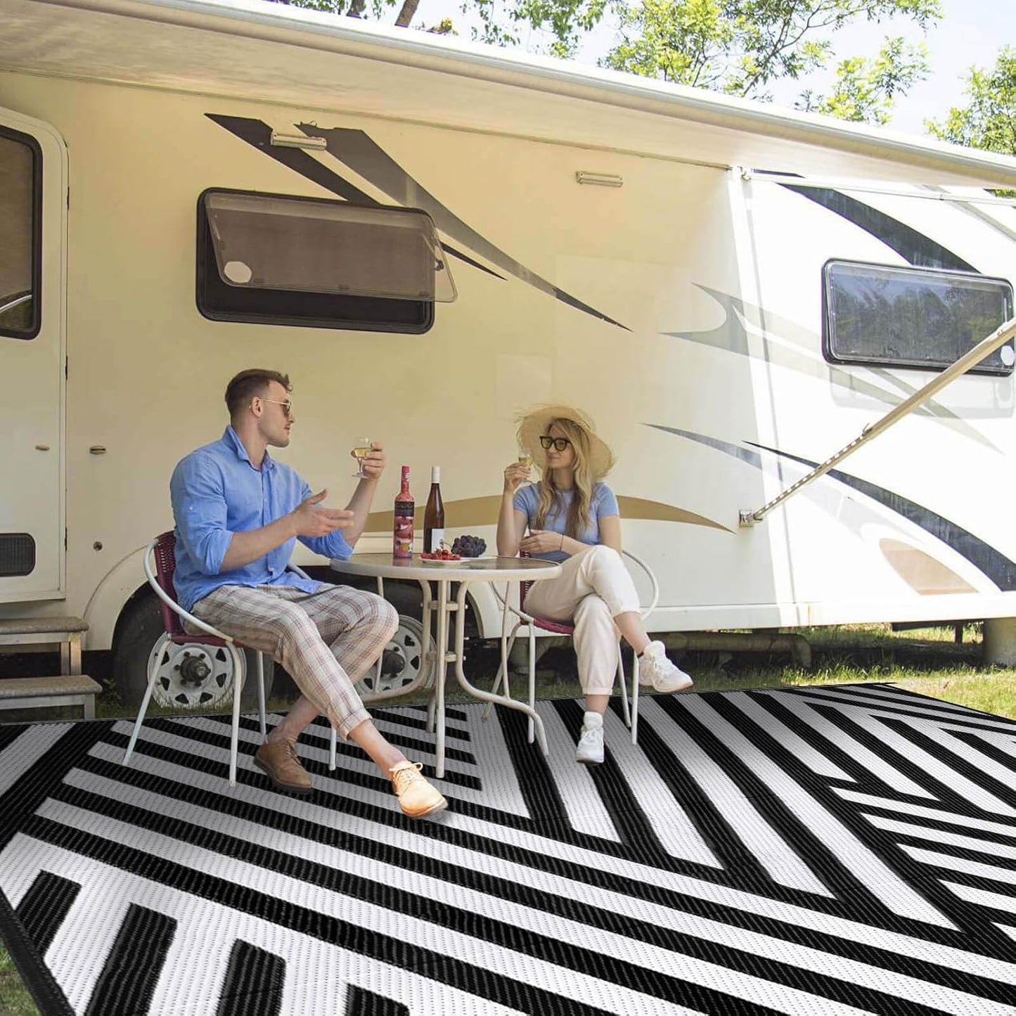 Outdoor Patio Plastic Straw Rug - 9x18 ft Outdoor Camping Rug Waterproof Reversible, Area Carpet Patios Clearance RV, Outside Porch Balcony Deck for Camper, Black & White
