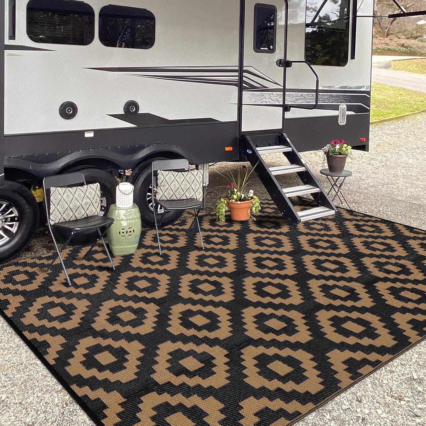 Garvee Outdoor Rug 10'x20' for Patios Clearance, Reversible Outdoor Plastic Straw Waterproof Camping Carpet, Large Area Rugs Patio Mats for Outside RV, Camper, Deck, Porch, Beach, Picnic (Black/Grey)