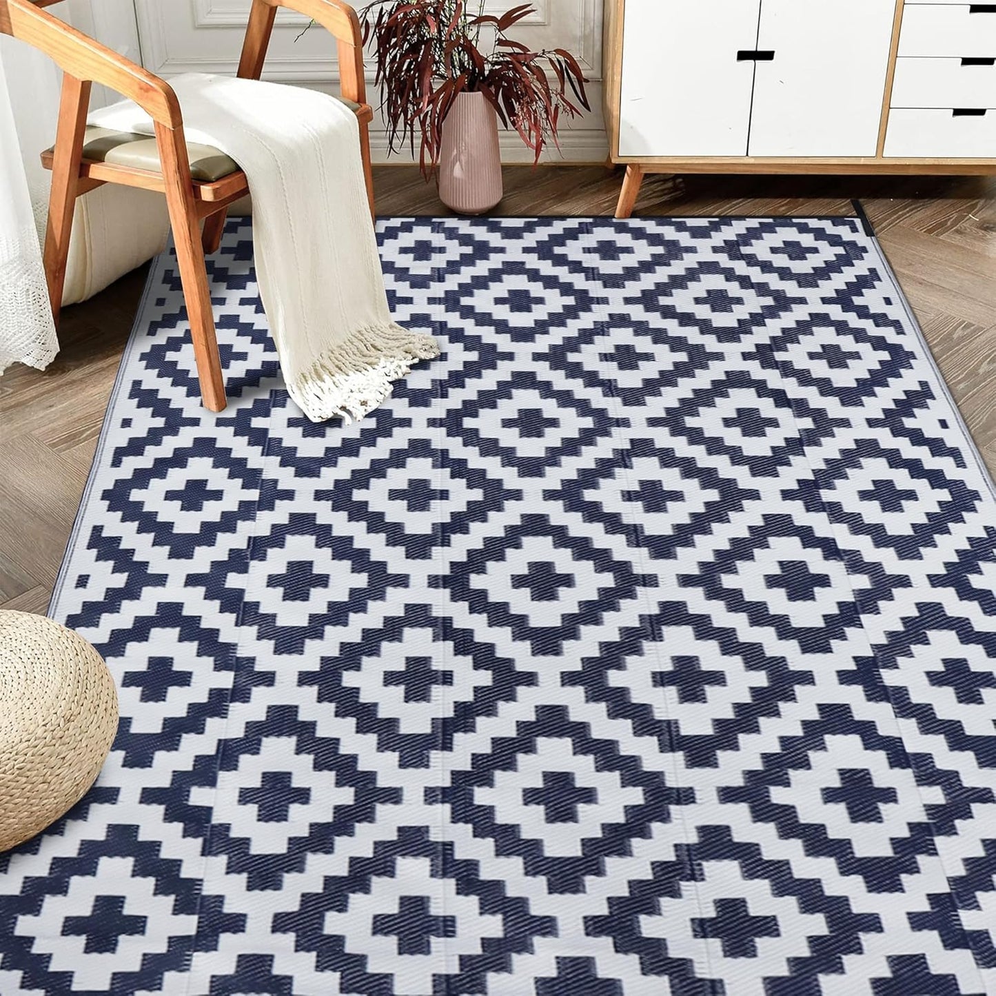 SAND MINE Waterproof Outdoor Rug 10x20 ft, Plastic Reversible Rug, Modern Area Rug, Large Floor Mat for Outdoors, RV, Patio, Backyard, Deck, Picnic, Beach, Camping, Black & Beige