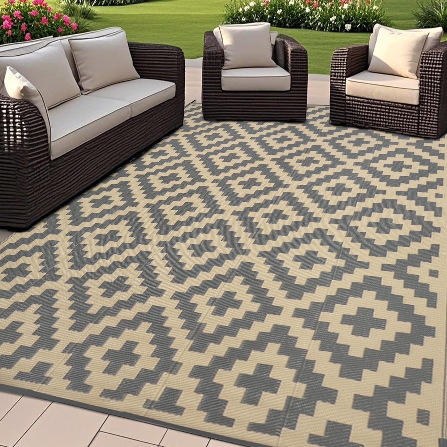 SAND MINE Waterproof Outdoor Rug 10x20 ft, Plastic Reversible Rug, Modern Area Rug, Large Floor Mat for Outdoors, RV, Patio, Backyard, Deck, Picnic, Beach, Camping, Black & Beige
