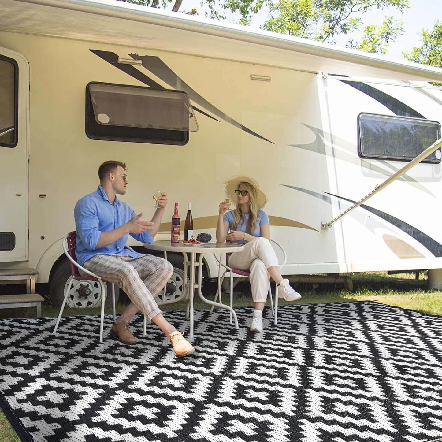 Outdoor Patio Plastic Straw Rug - 9x18 ft Outdoor Camping Rug Waterproof Reversible, Area Carpet Patios Clearance RV, Outside Porch Balcony Deck for Camper, Black & White
