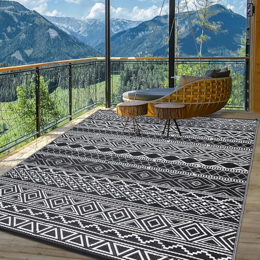 10x20 Large Outdoor Plastic Straw Rug, Outdoor Rug, Reversible Plastic Camping Mats, Easy Cleaning, Non Shedding Patio Rug for Outdoors, Backyard, Picnic, Patio, Deck, Black/White