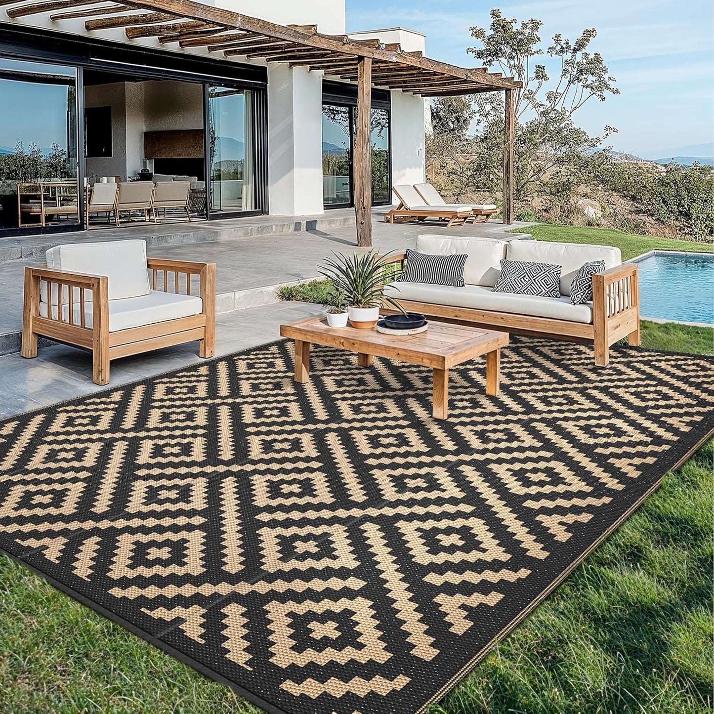 Outdoor Rug for Patio - Waterproof Plastic Straw Camping Rugs 10x14 ft, Reversible Outdoor Indoor RV Mat Carpet for Patio, Porch, Deck, Balcony, Picnic, Beach, Black Brown